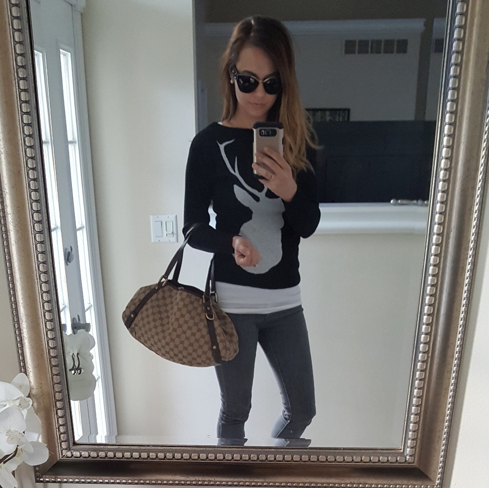 *FINAL SALE*Authentic Gucci Canvas Handbag - Picture 6 of 8